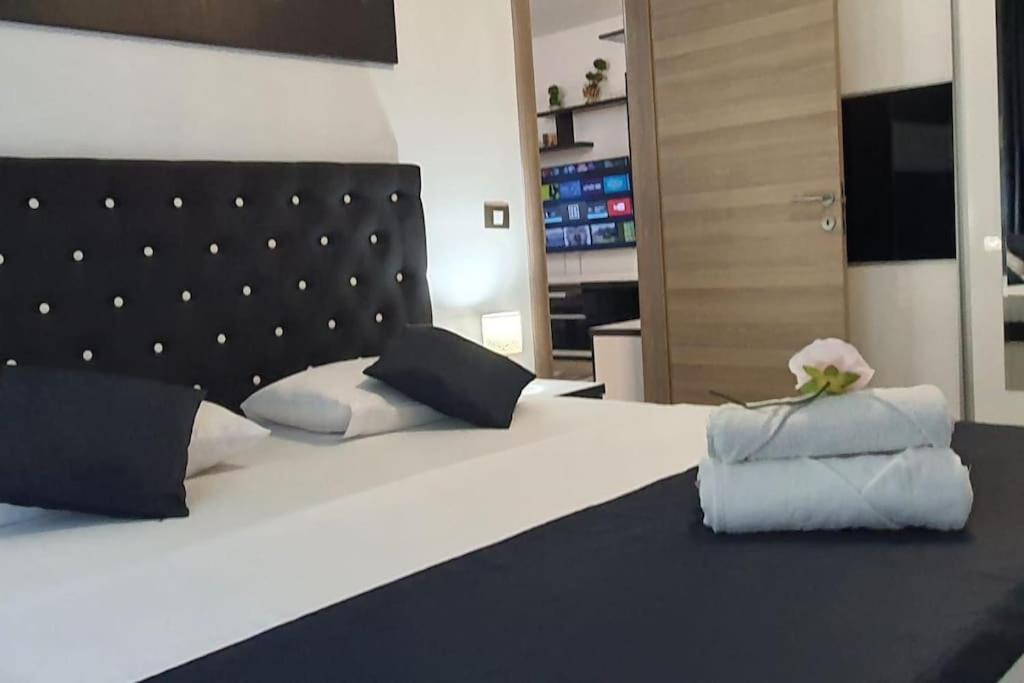 Alezzy Reasort Luxury Apartment 81 Prima Linie La Mare Năvodari 외부 사진